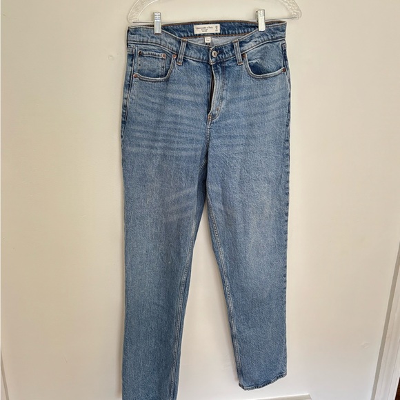 Mid Rise Straight leg jeans - Picture 4 of 5